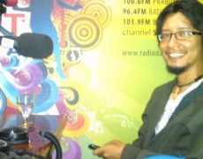 Komunitas Pegho Teater di Club Dangdut RDI 97,1 FM